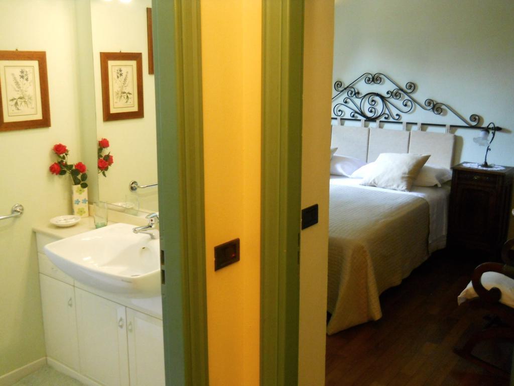 Tenuta Calabiana ดิอาโนดัลบา ห้อง รูปภาพ