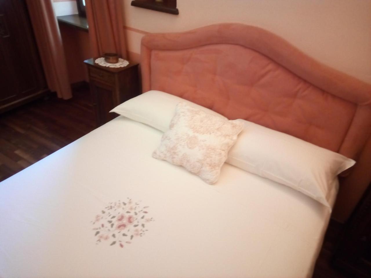Tenuta Calabiana ดิอาโนดัลบา ภายนอก รูปภาพ
