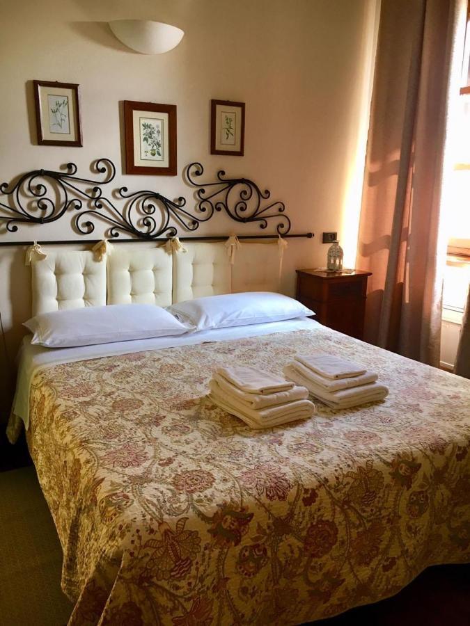 Tenuta Calabiana ดิอาโนดัลบา ภายนอก รูปภาพ